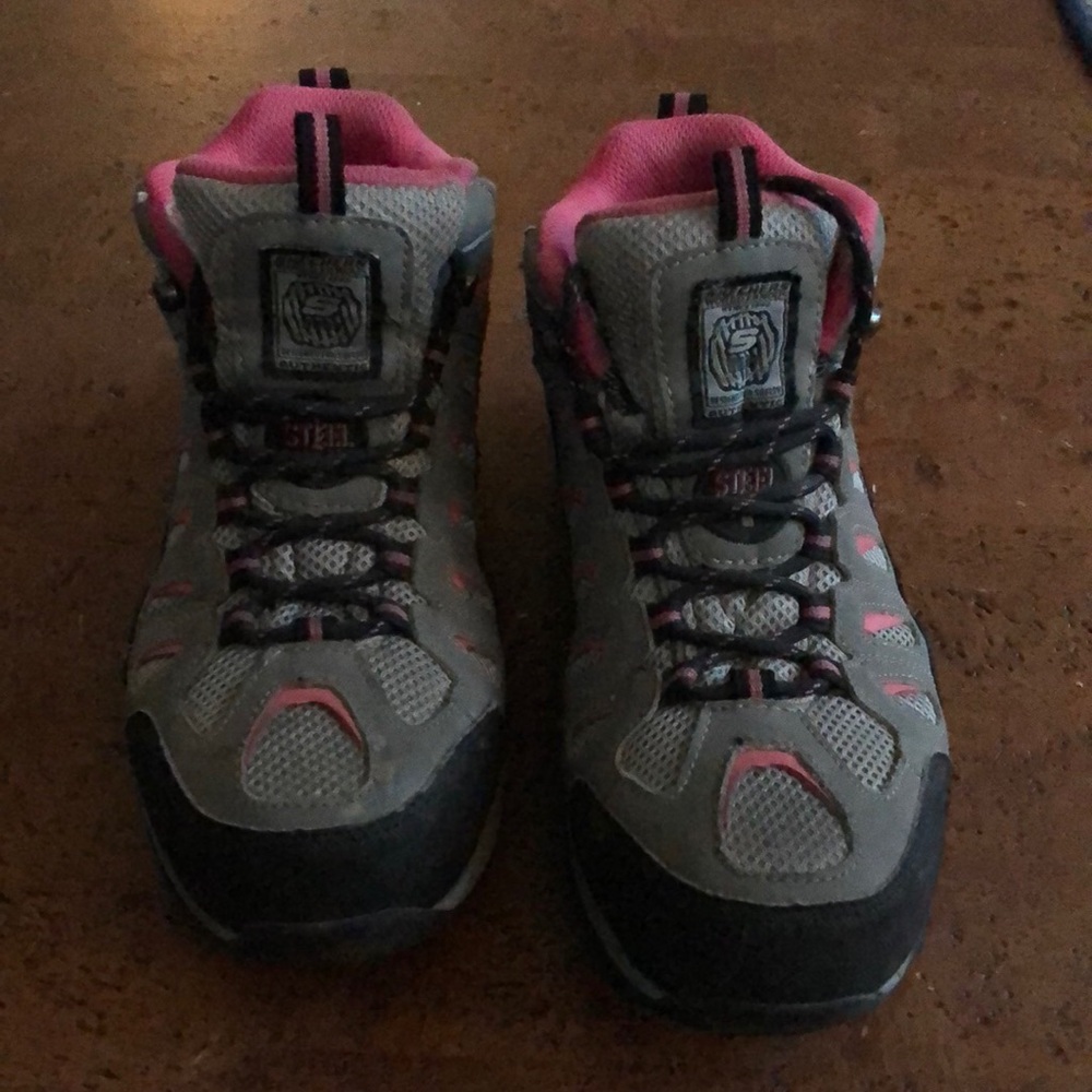 work boots, safety toe, non slip